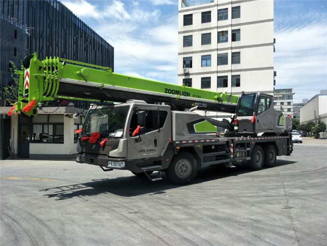 京口区随车吊师傅告诉你租赁随车吊车如何区分吨位